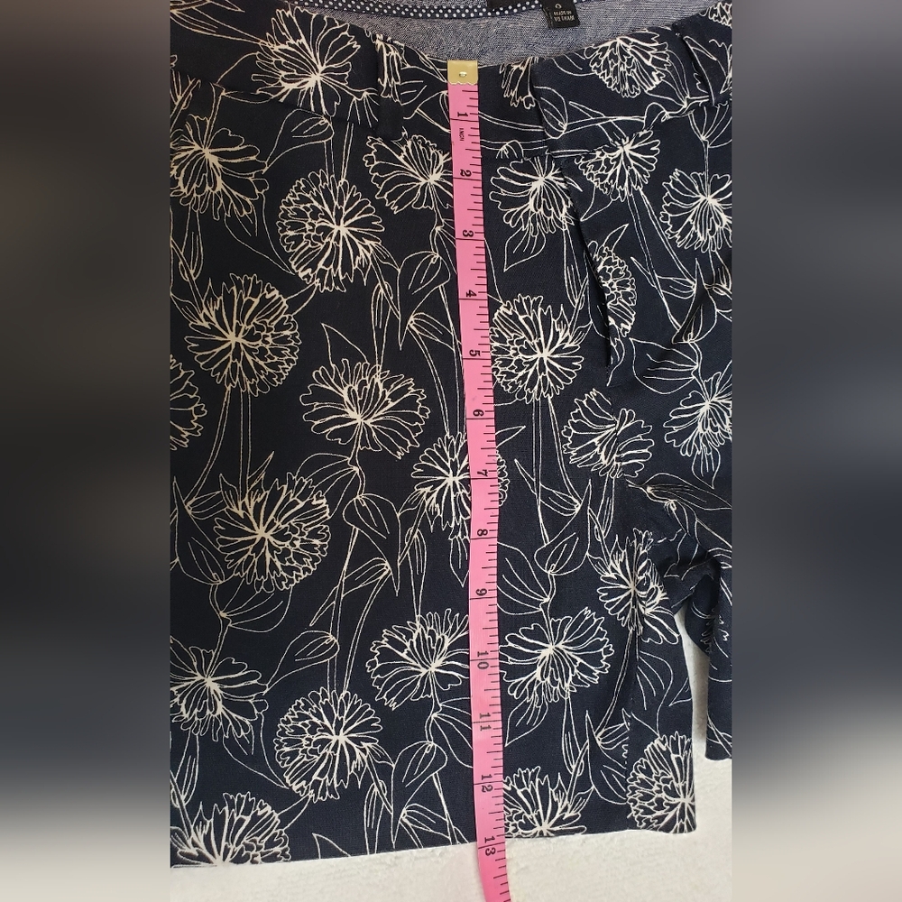Banana Republic Women's Blue Floral Shors Tailored Print Size 0 - Picture 11 of 13